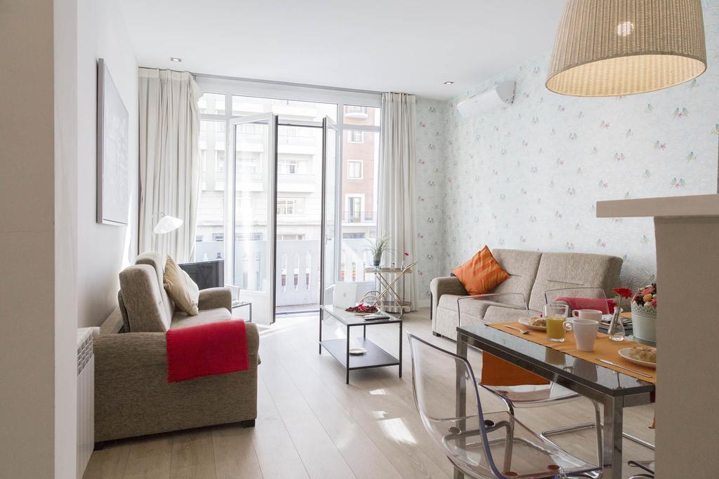 Smartrental Madrid Gran Via Apartments Exterior foto