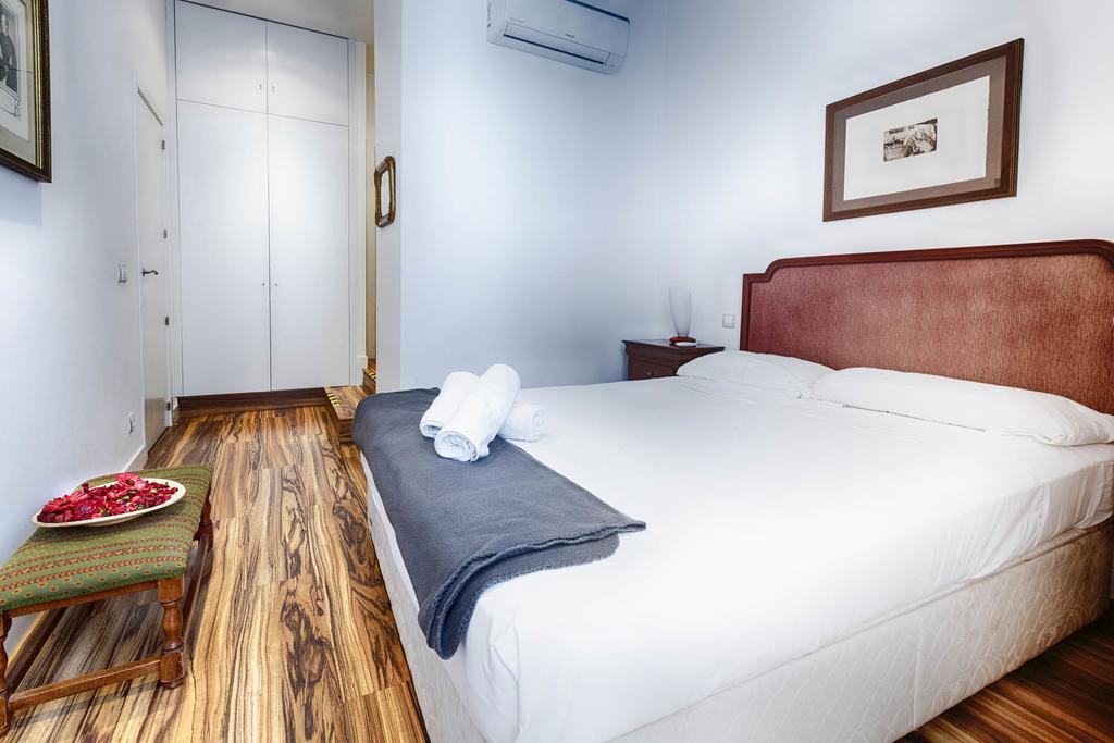 Smartrental Madrid Gran Via Apartments Exterior foto